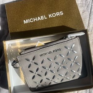 Michael Kors leather coin purse / wristlet